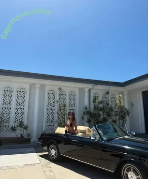 Devin Brugman / Natasha Oakley / devinbrugman nude photo #1493