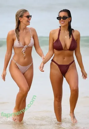 Devin Brugman / Natasha Oakley / devinbrugman nude photo #1575
