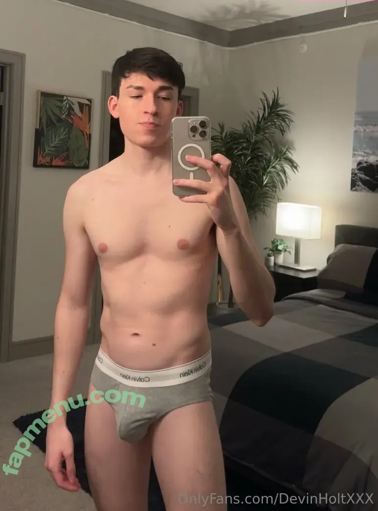 devinholtxxx nude photo #0020 (thedevinholt)