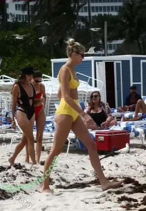 Devon Windsor / devwindsor nude photo #0074
