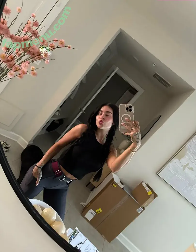 devorahroloff nude photo #0048 (devorahlazar)
