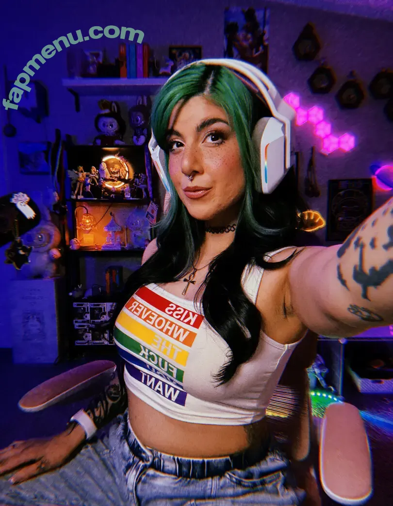 devotedtoeden nude photo #0072 (devotedtodew / edenmcmuffin)