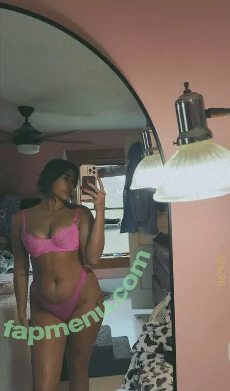 Devvyanne nude photo #0013 (devvvyyanne / devweebs / devyanneweebs)
