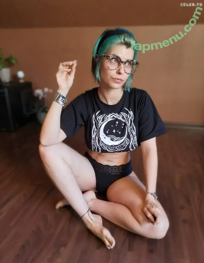 Dexia nude photo #0244 (dex_ter_is_ / iamdexia / iamdexia2)