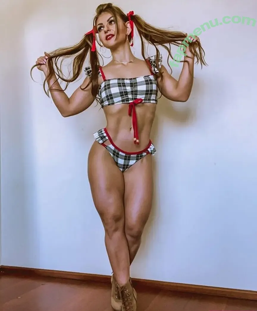 Deysi Foppa nude photo #0004 (Deysi Foppa)