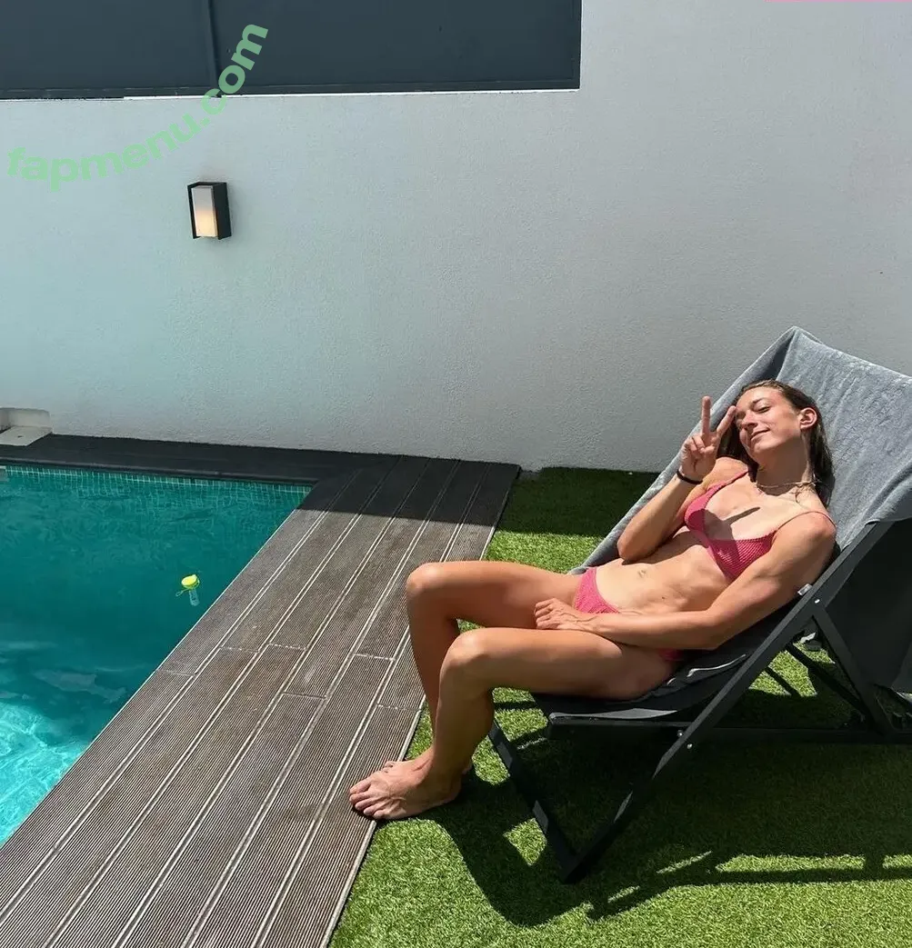 DFB Damen nude photo #0110 (sarahtoninx9_)