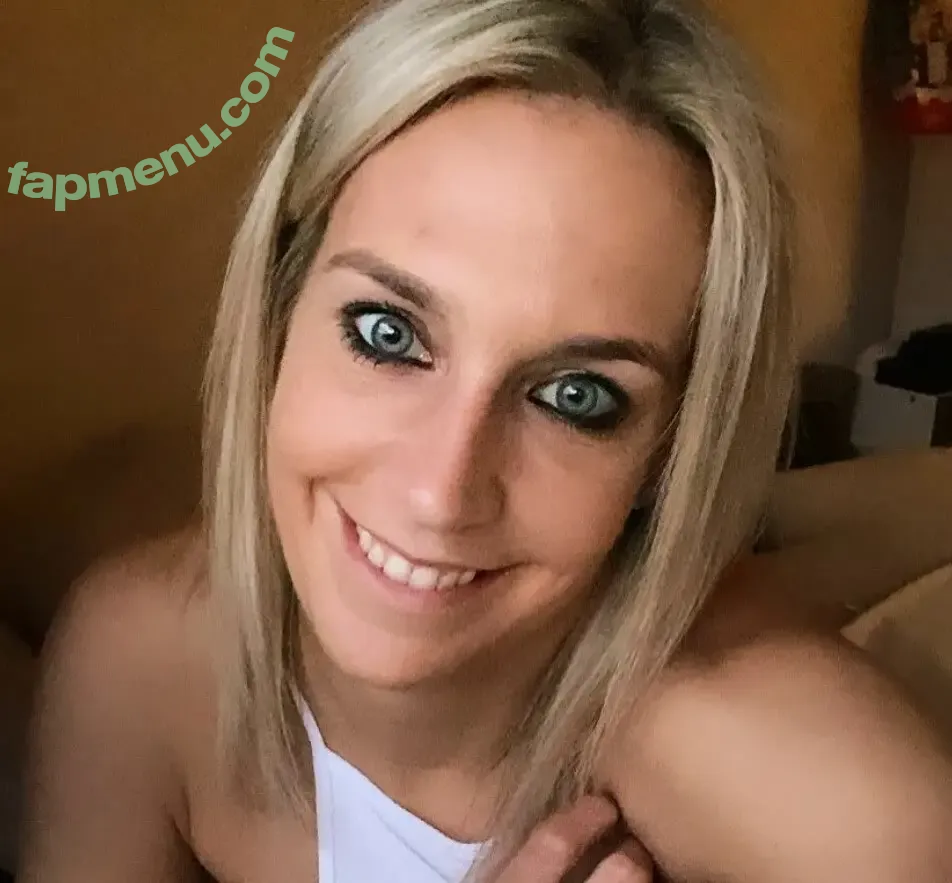 DFB Damen nude photo #0123 (sarahtoninx9_)