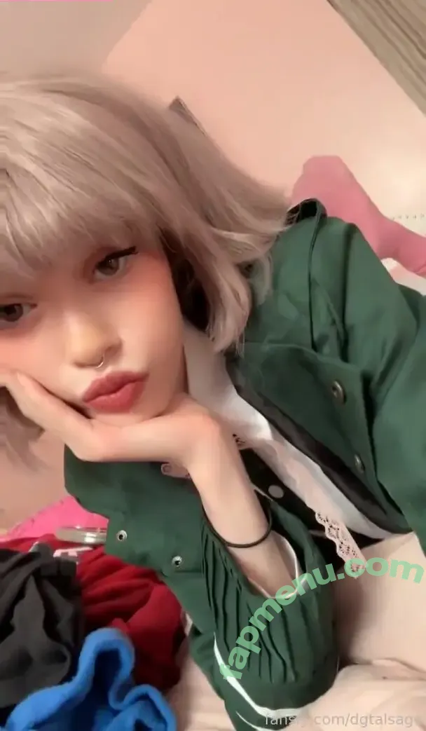 dgtalsage nude photo #0067 (Emi / gala.tattoos / kittiesluvdoc / meowforglaz)