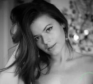 dharmajonesxxx / dharmajonesxoxo nude photo #0050