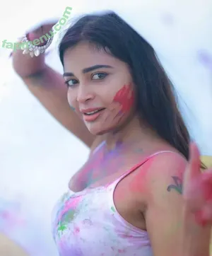 Dharsha Gupta / dharshagupta nude photo #0036