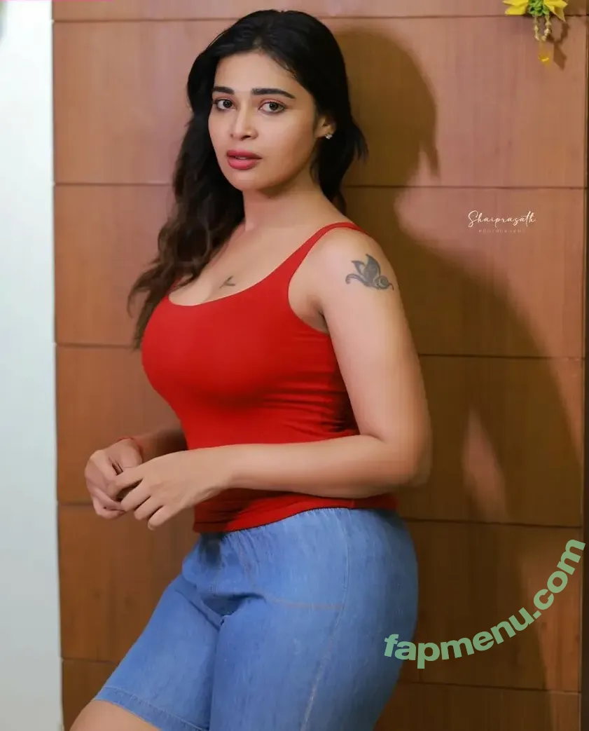 Dharsha Gupta nude photo #0013 (dharshagupta)