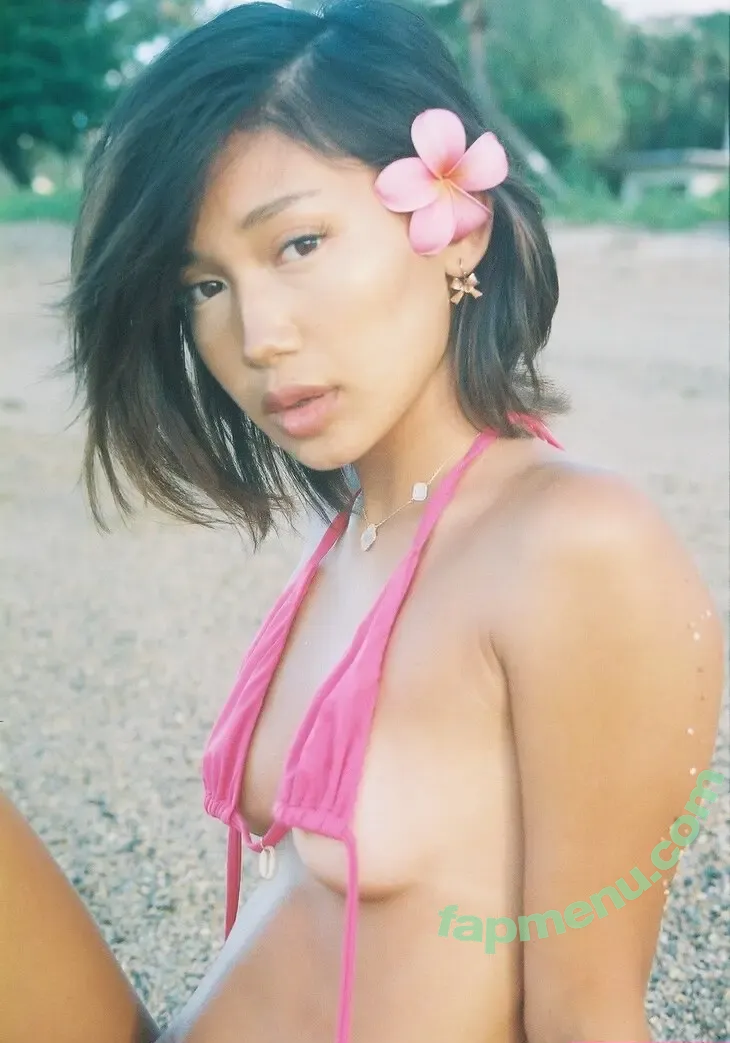 Diamitric nude photo #0012 (Diamitri Inouye / Diamitriinouye)