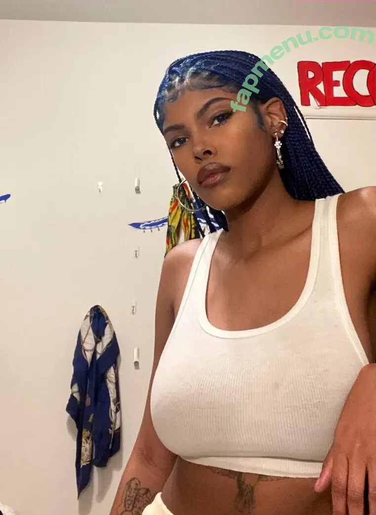 Diamond White nude photo #0012 (diamondwhiteeeee / officialdiamondwhite)