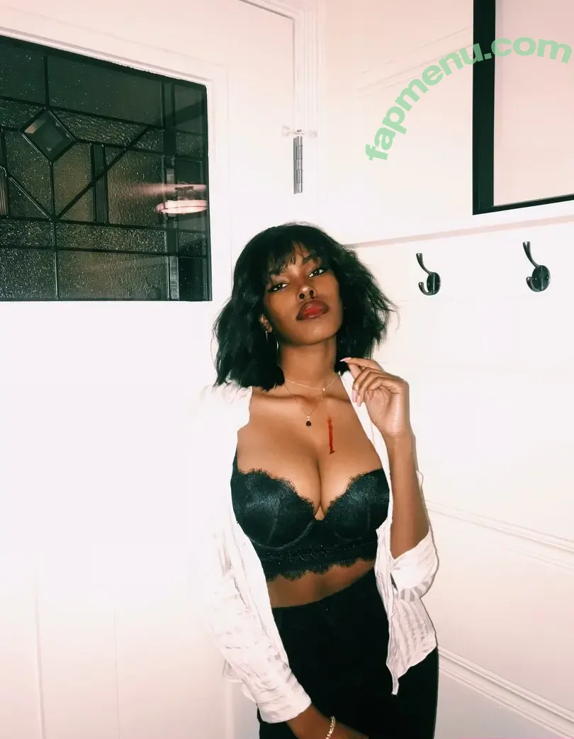 Diamond White nude photo #0032 (diamondwhiteeeee / officialdiamondwhite)