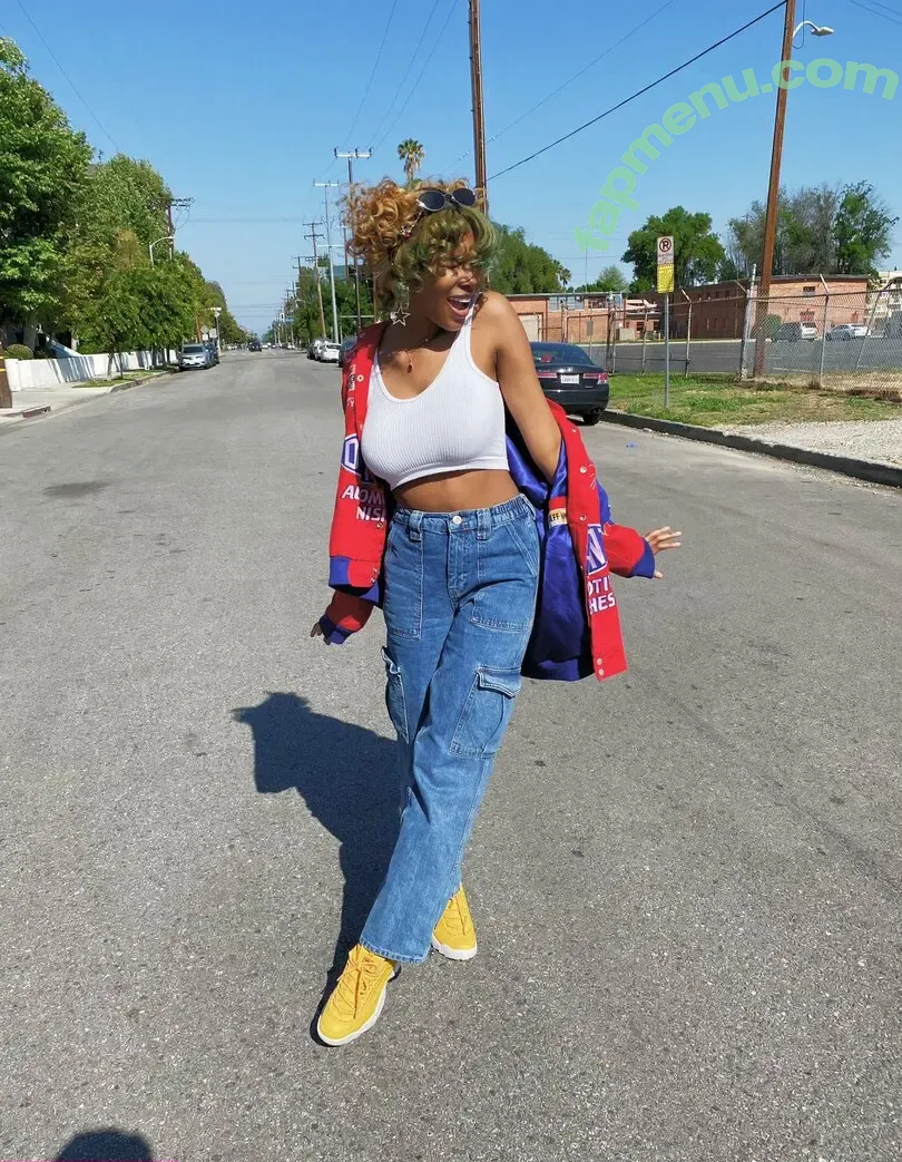 Diamond White nude photo #0040 (diamondwhiteeeee / officialdiamondwhite)