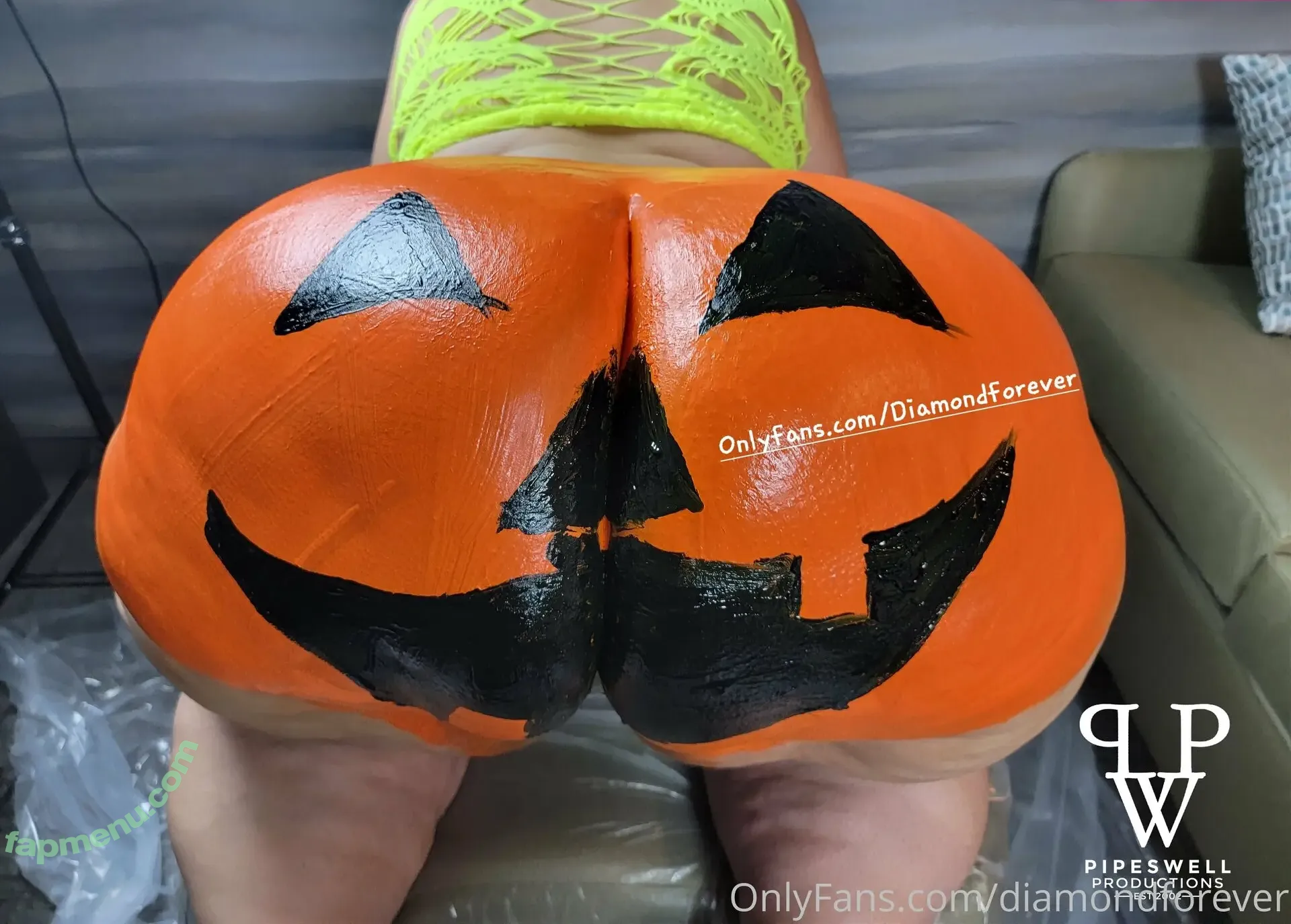 diamondforever nude photo #0013 (diamondforeverjewelry)