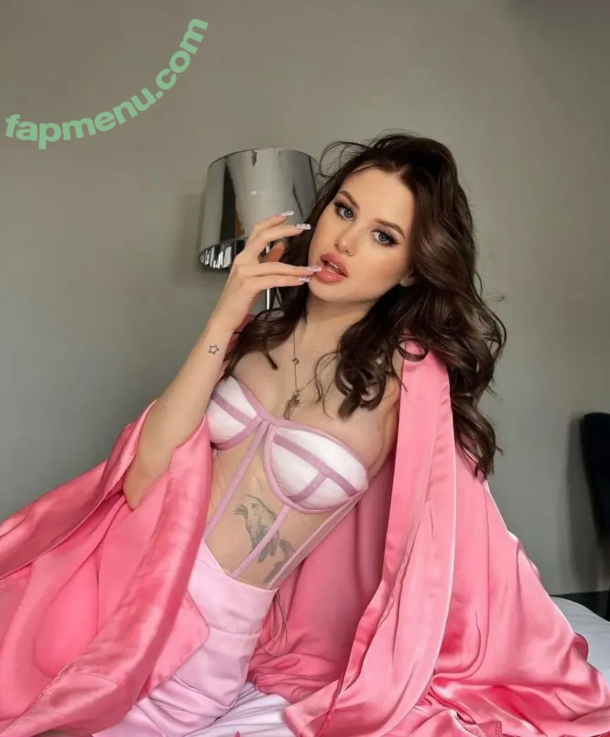 Diana Aster nude photo #0051 (di.barbie)