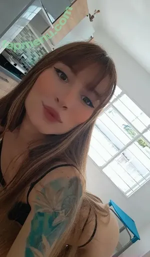  nude photo #0005