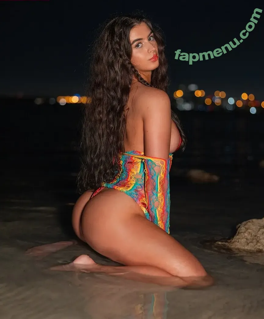 Diana Lapo nude photo #0202 (diana.lapo)