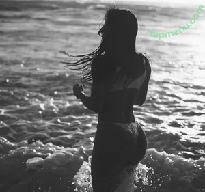 Diana Monteiro / La Dianna / i_amdianna nude photo #0042