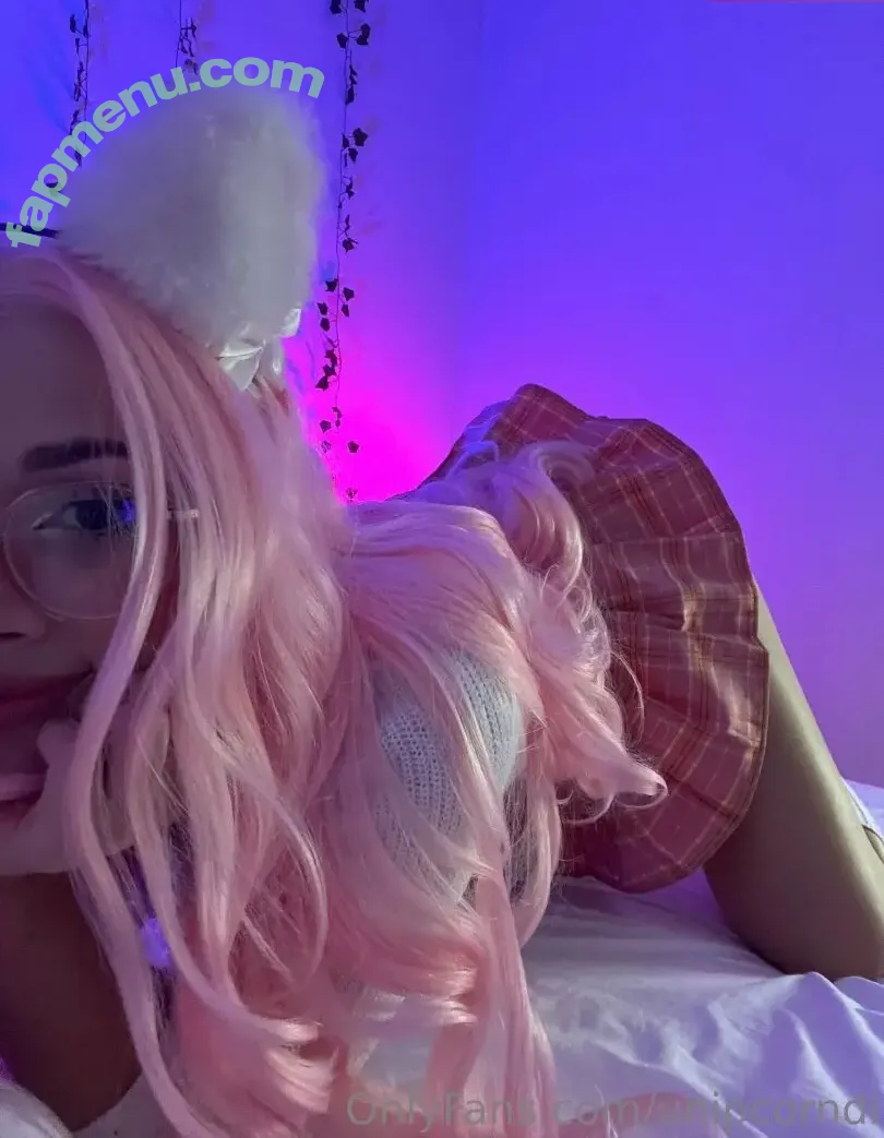 Diana Unipcorn nude photo #0005 (Diana Unipcorn)