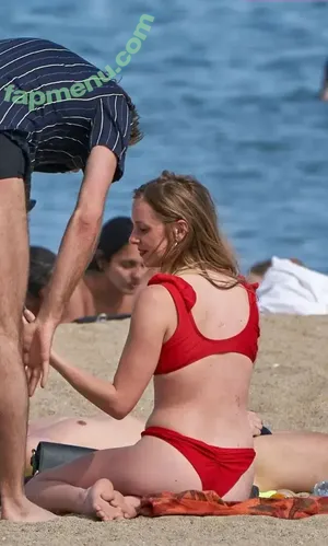 Diana Vickers / dianavickersofficial nude photo #0358