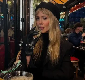 Diana Vickers / dianavickersofficial nude photo #0382