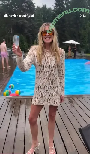 Diana Vickers / dianavickersofficial nude photo #0435