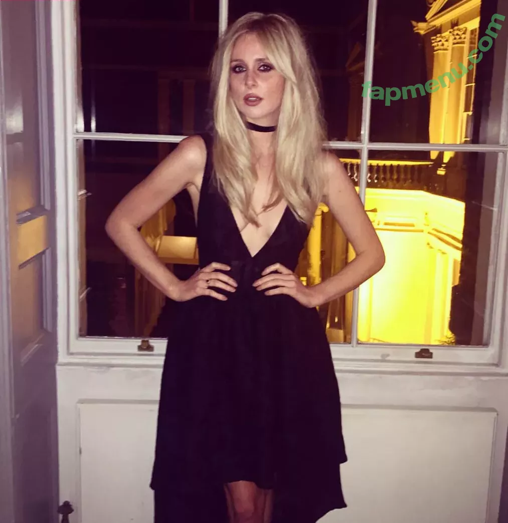 Diana Vickers nude photo #0161 (dianavickersofficial)