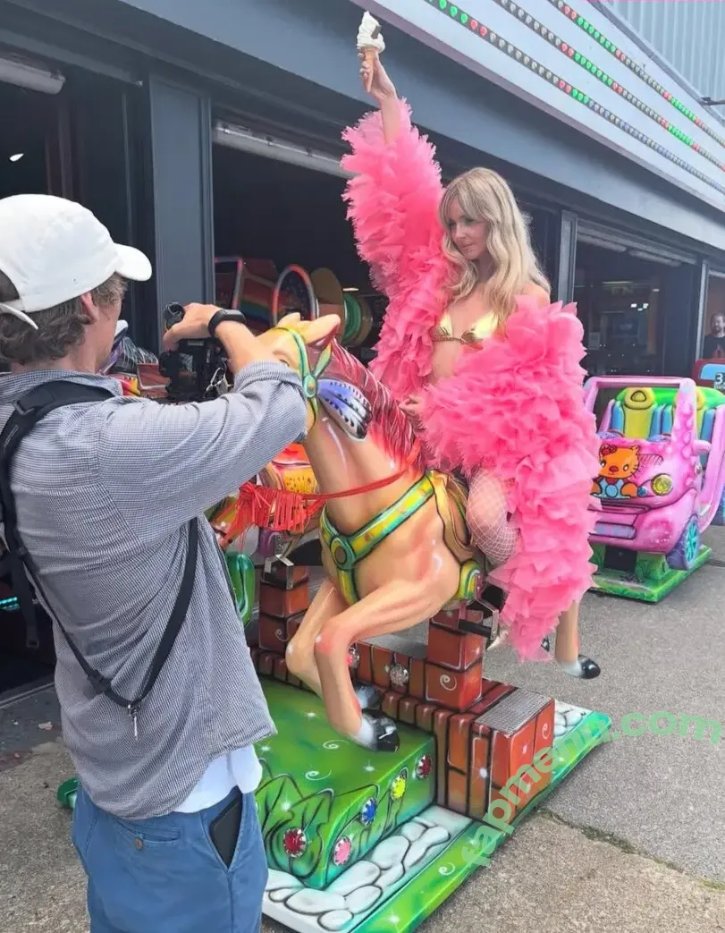 Diana Vickers nude photo #0350 (dianavickersofficial)