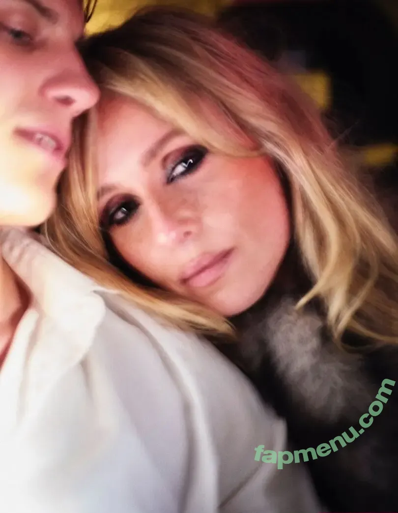 Diana Vickers nude photo #0406 (dianavickersofficial)