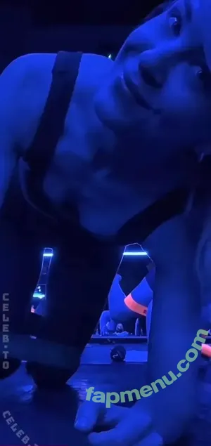 Diana zur Löwen / dianazurloewen nude photo #0018