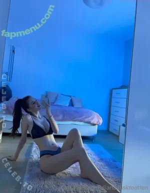 dianaauskroatien / dianamagmelonen nude photo #0020