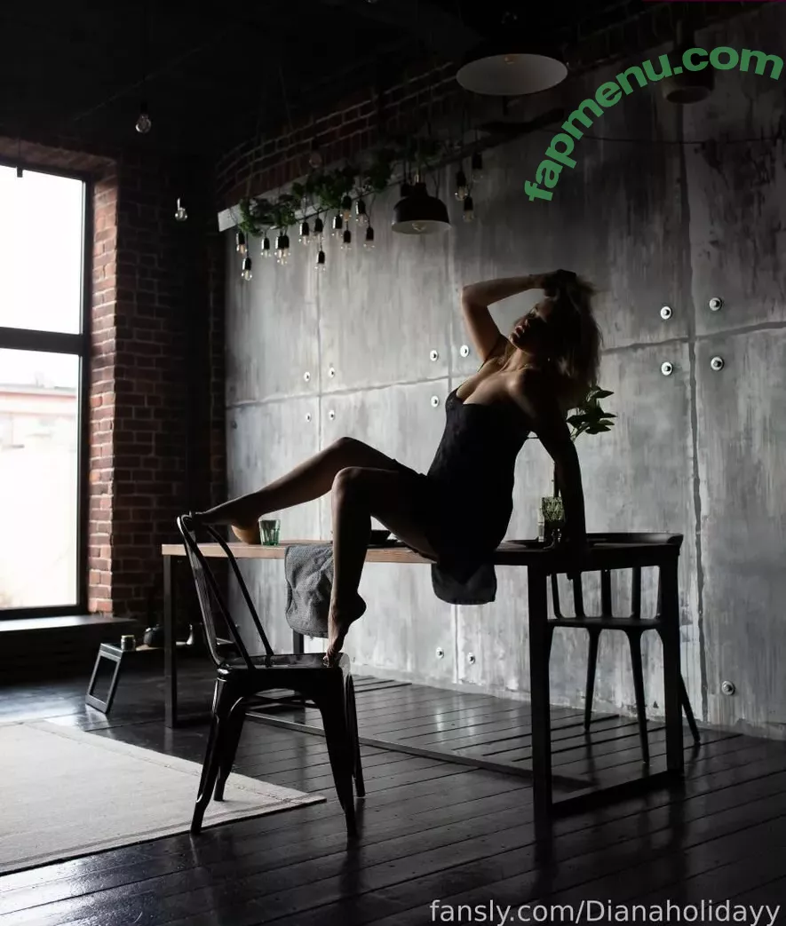 Dianaholiday nude photo #0006 (Priscillabrite / Priscillamoon / missdianaholiday)
