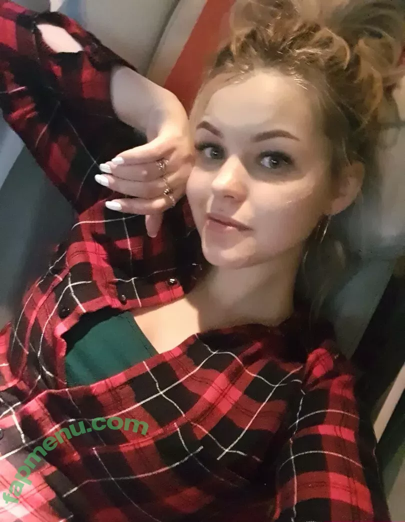 Dianaholiday nude photo #0031 (Priscillabrite / Priscillamoon / missdianaholiday)