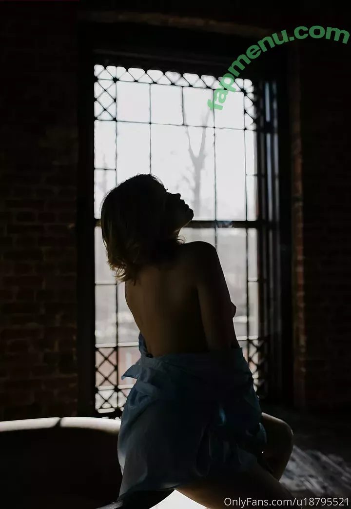 Dianaholiday nude photo #0037 (Priscillabrite / Priscillamoon / missdianaholiday)