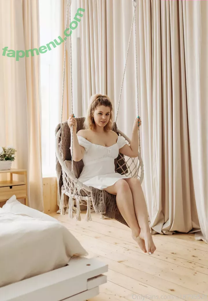 Dianaholiday nude photo #0051 (Priscillabrite / Priscillamoon / missdianaholiday)