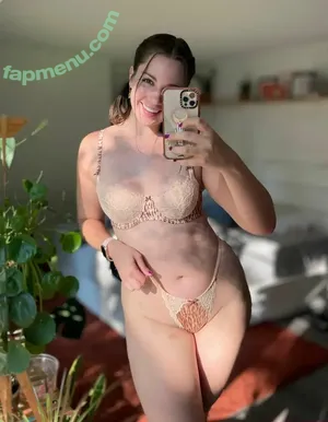 dianakills / ShibaHuskeyMom / dianakills_ nude photo #0072