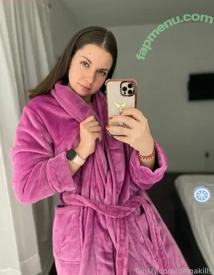 dianakills / ShibaHuskeyMom / dianakills_ nude photo #0185