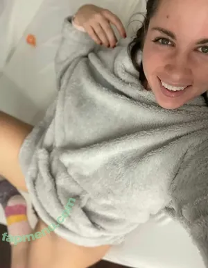 dianakills / ShibaHuskeyMom / dianakills_ nude photo #0196