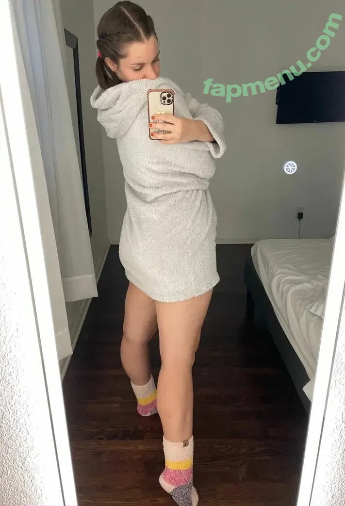 dianakills nude photo #0210 (ShibaHuskeyMom / dianakills_)