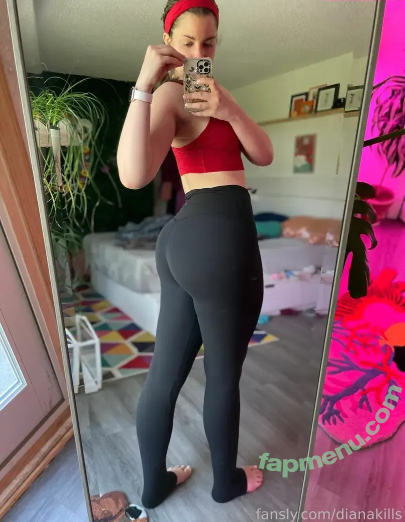 dianakills nude photo #0477 (ShibaHuskeyMom / dianakills_)