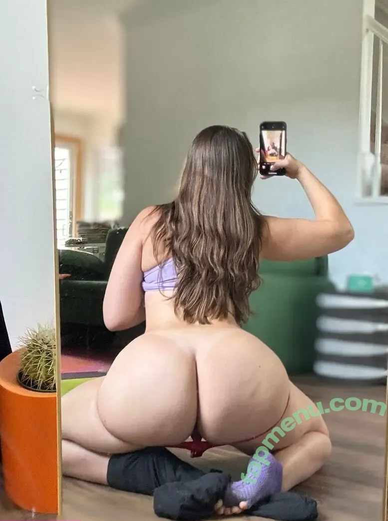 dianakills nude photo #1045 (ShibaHuskeyMom / dianakills_)