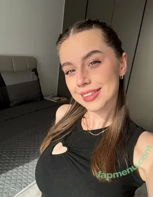 dianarubinski / dianacutienerd nude photo #0015