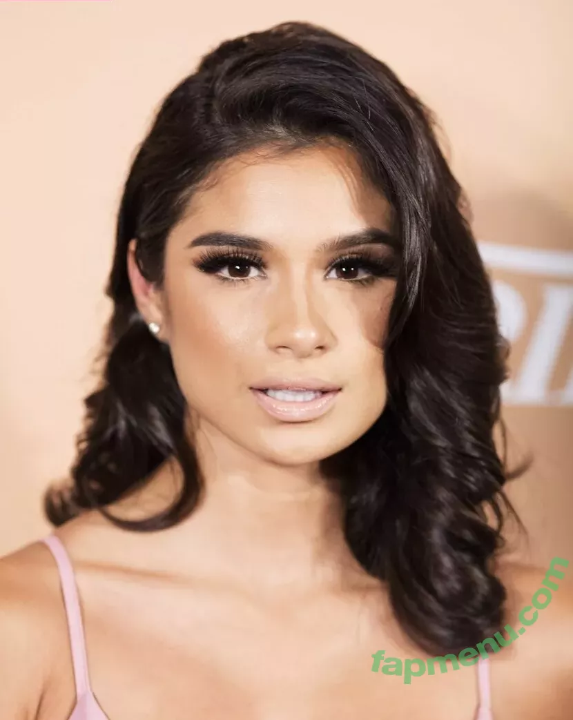 Diane Guerrero nude photo #0127 (dianeguerrero__ / dianexguerrero)