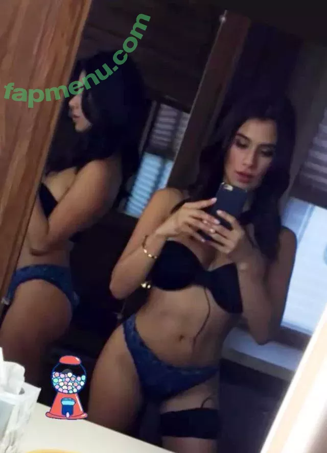 Diane Guerrero nude photo #0176 (dianeguerrero__ / dianexguerrero)