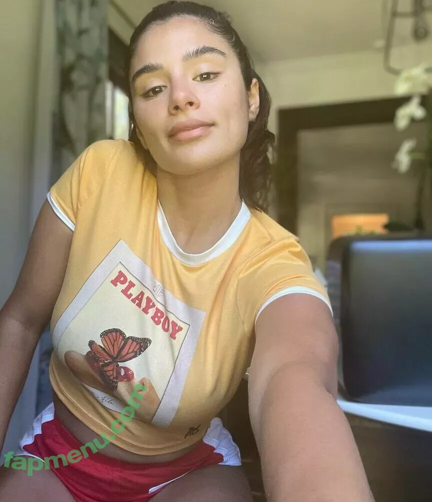 Diane Guerrero nude photo #0177 (dianeguerrero__ / dianexguerrero)