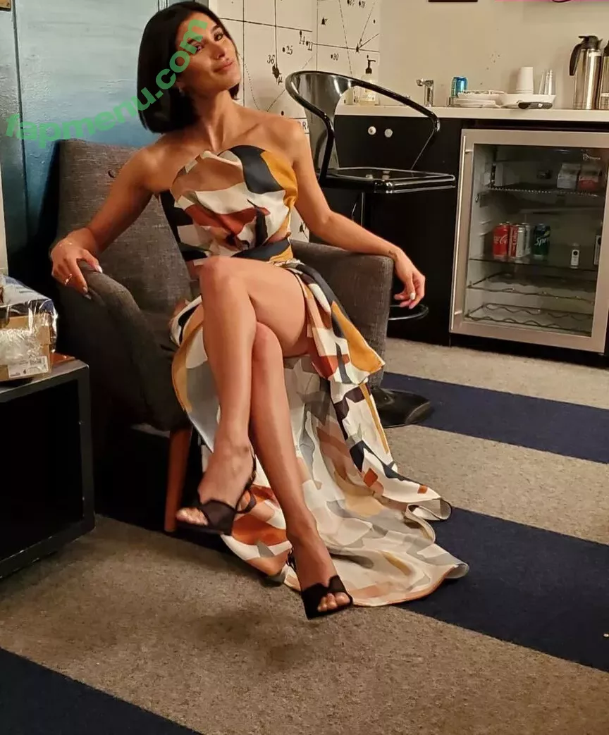 Diane Guerrero nude photo #0215 (dianeguerrero__ / dianexguerrero)