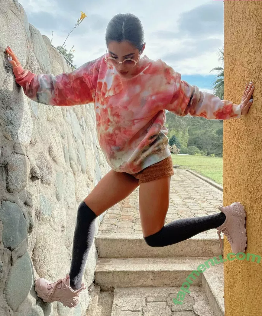 Diane Guerrero nude photo #0230 (dianeguerrero__ / dianexguerrero)