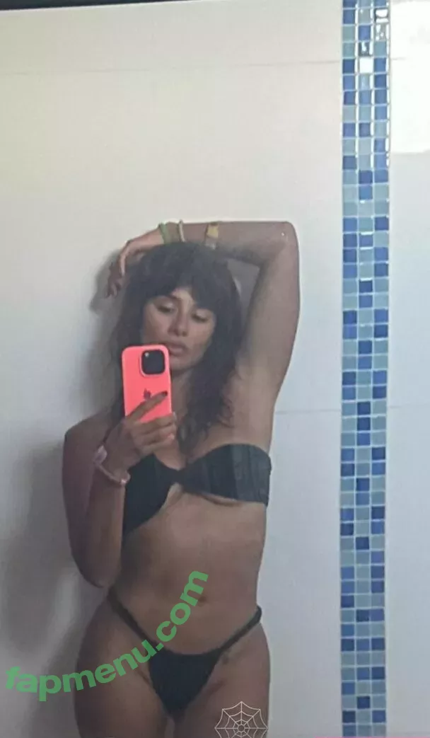 Diane Guerrero nude photo #0255 (dianeguerrero__ / dianexguerrero)